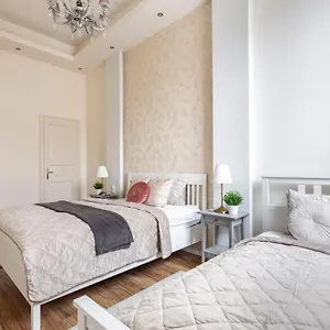  Appartamento Luxurious In Liszt Ferenc Square Ungheria