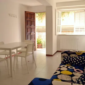  Apartment Casa Dahlia Italy